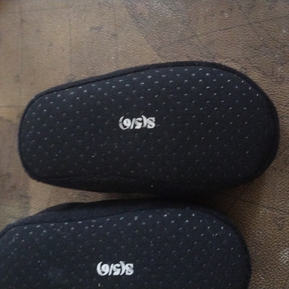 Box#0 NWT Batman slippers - Picture 2 of 2